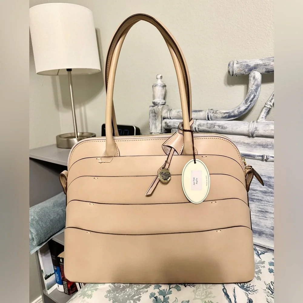 Boldrini large tote. New with tag comes with a designer scarf if u spend $400. - Picture 4 of 13
